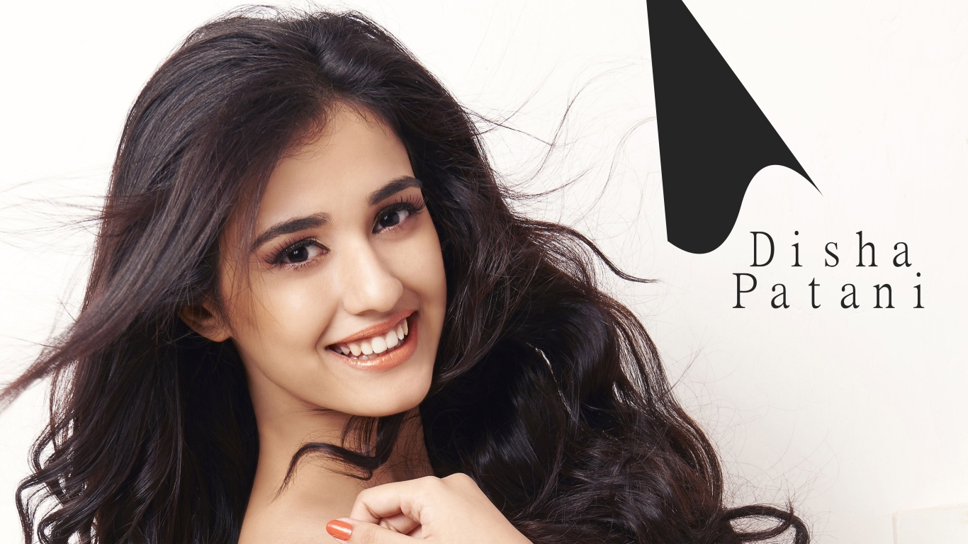 Disha Patani for 1366 x 768 HDTV resolution