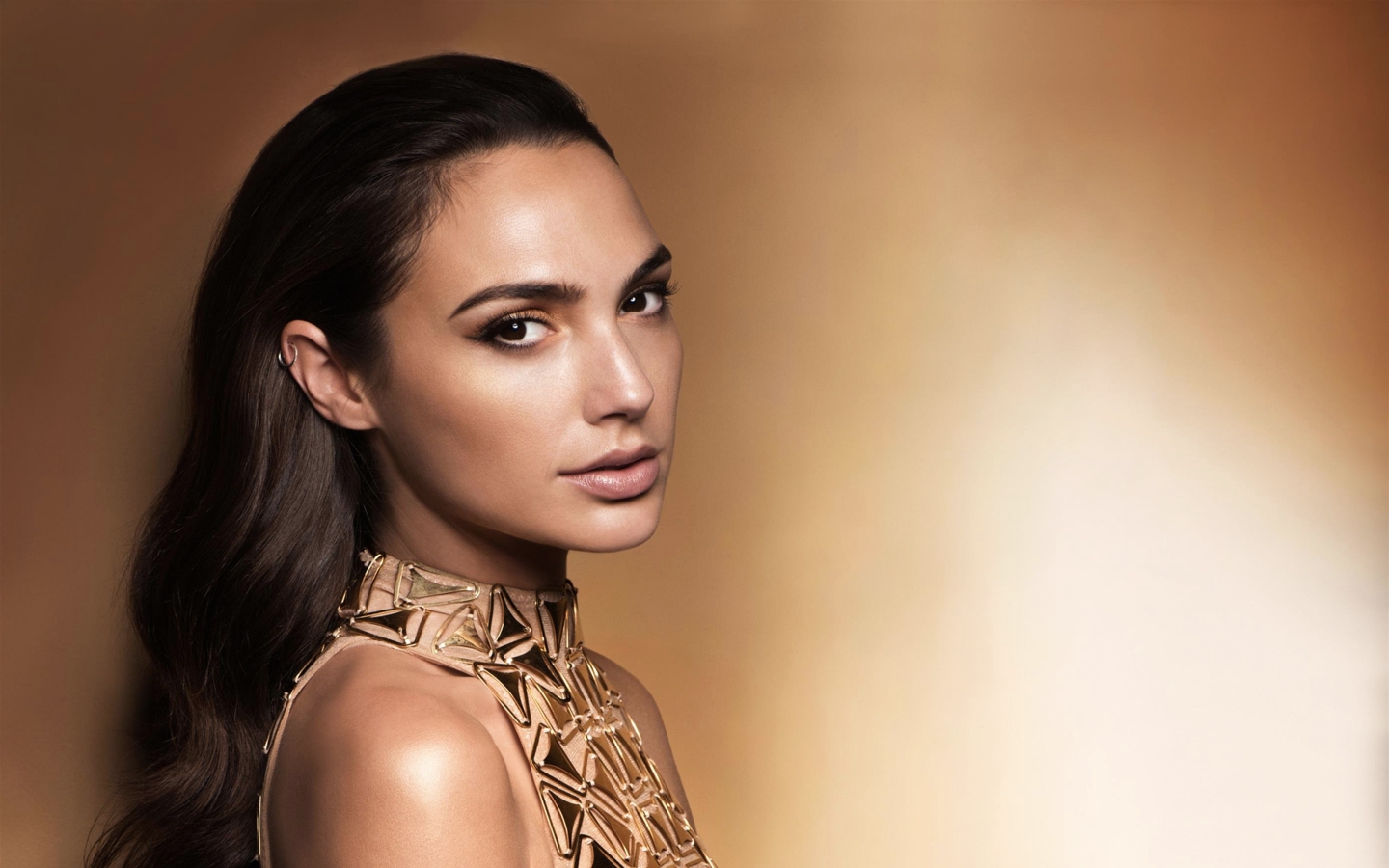 Gorgeous Gal Gadot for 1440 x 900 widescreen resolution