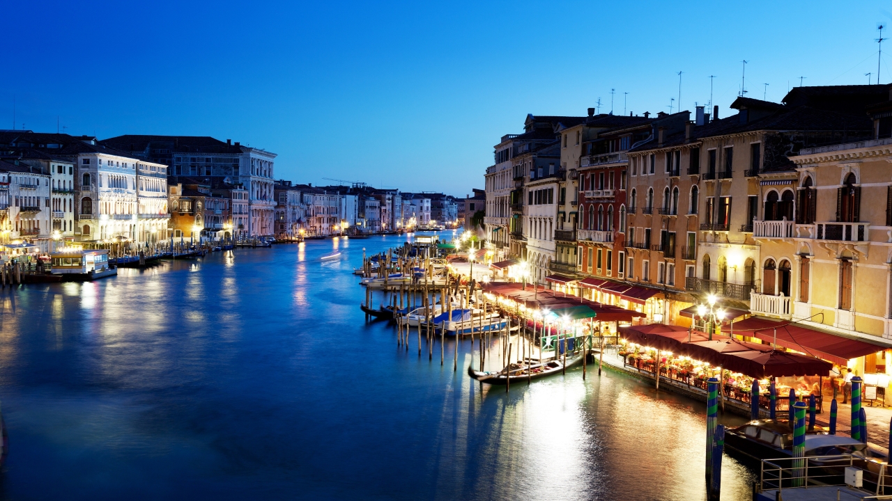 Grand Canal Venice for 1280 x 720 HDTV 720p resolution