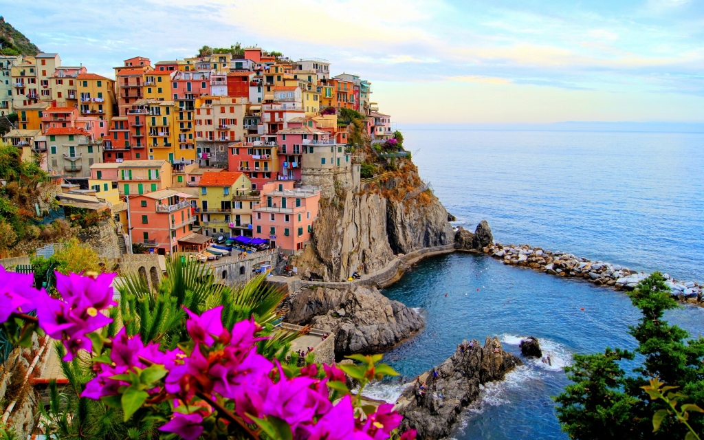 Manarola Itlay for 1024 x 640 widescreen resolution