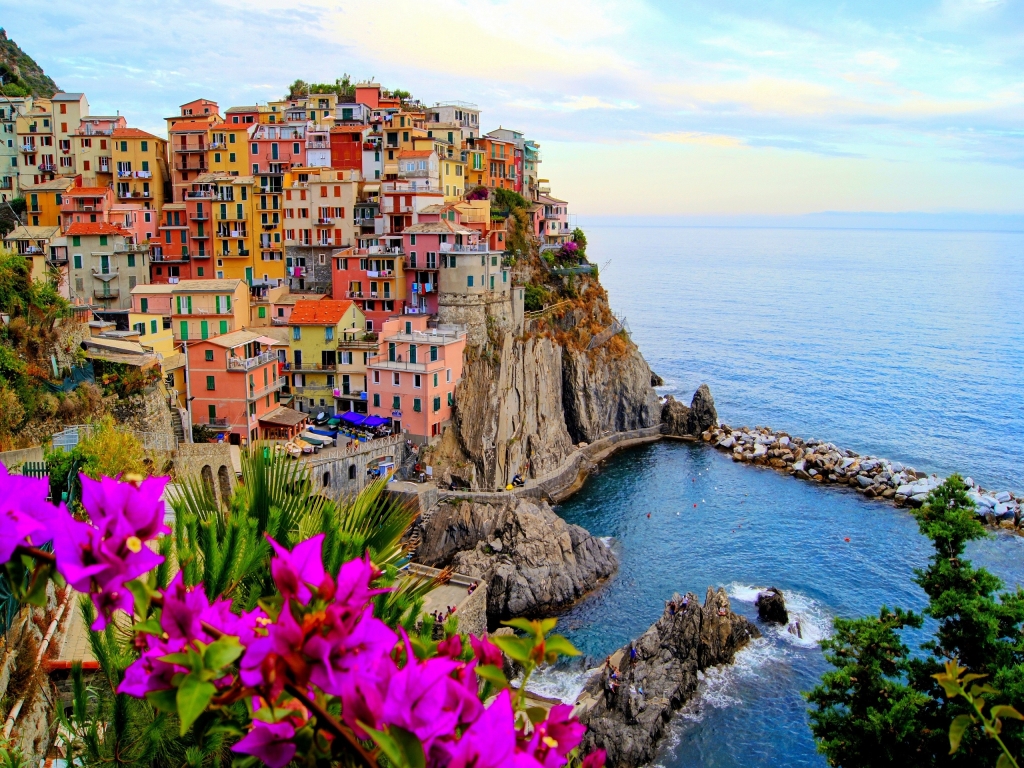 Manarola Itlay for 1024 x 768 resolution