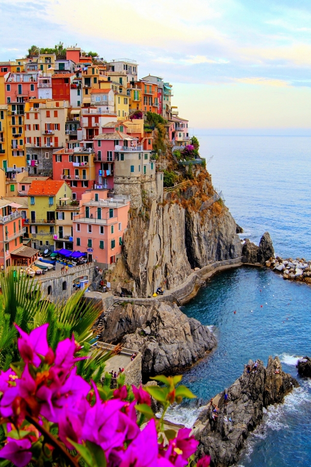 Manarola Itlay for Apple iPhone 4 resolution