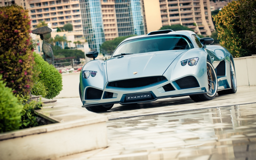 Mazzanti Evantra 2016 for 1024 x 640 widescreen resolution