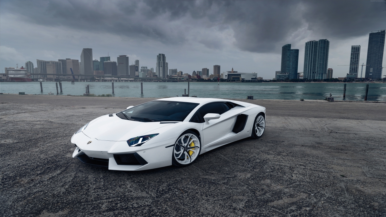 White Lamborghini Aventador for 1280 x 720 HDTV 720p resolution